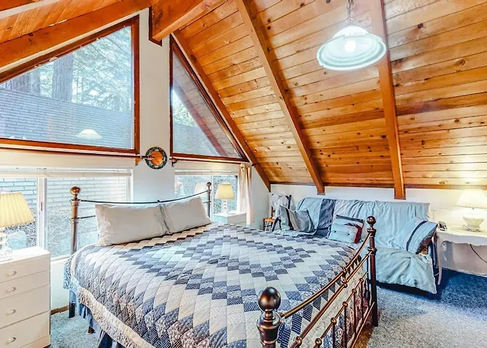Redwood Lodge